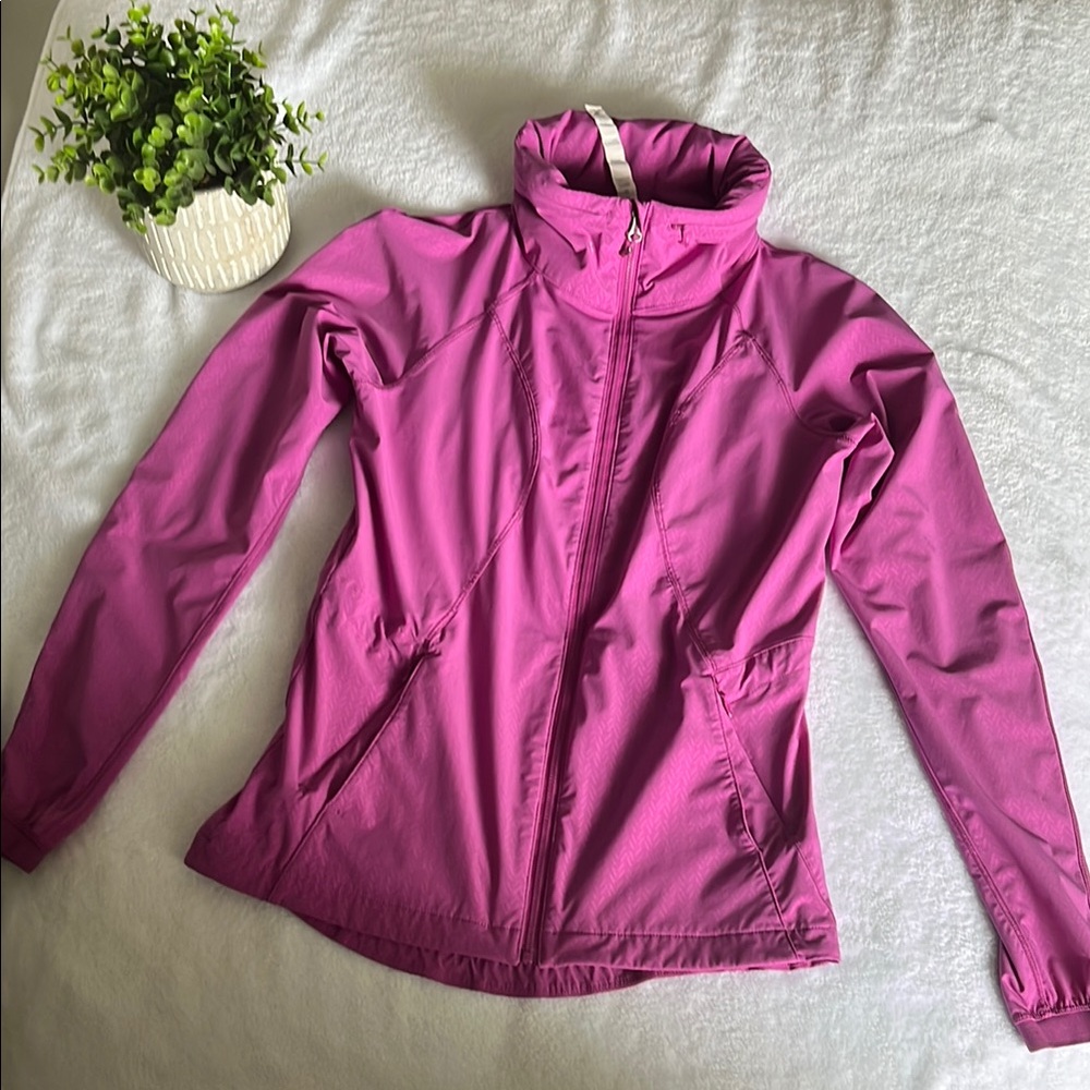 Lululemon Women's Go the Distance Jacket Ultra Violet size 4